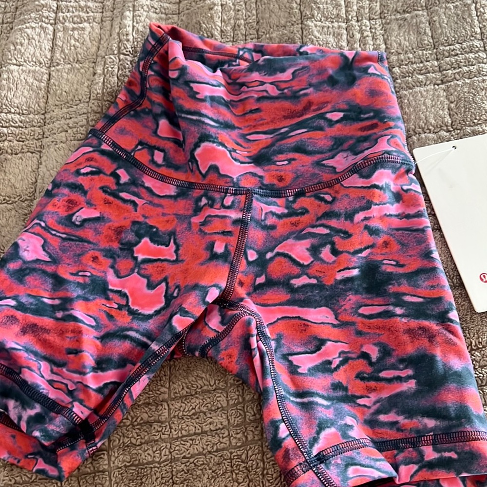 Lululemon bike shorts